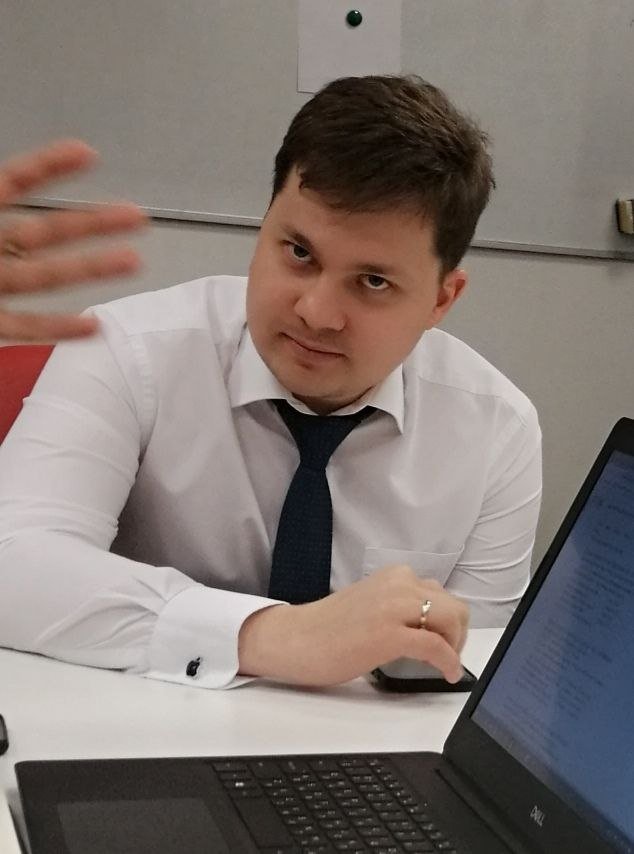 Radik Davletshin at work